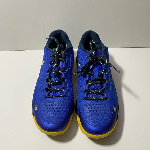 Under Armour Stephen Curry One Low Top Sneakers - Picture 3 of 6